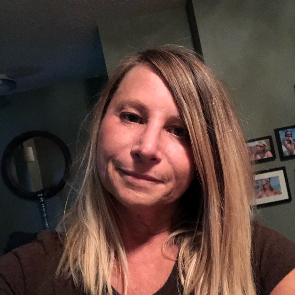 Meet your Posher, Teresa